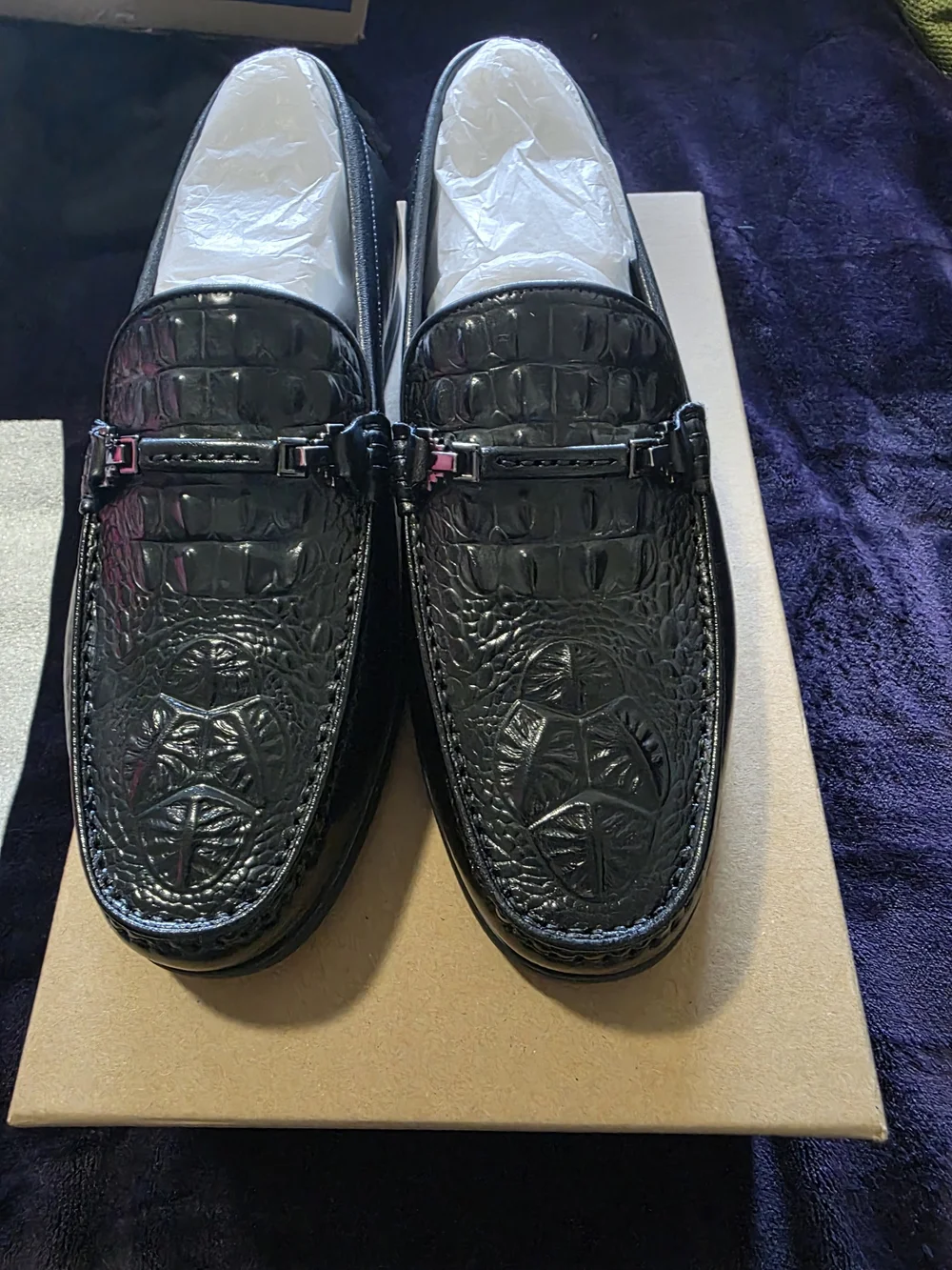 Men's Black Croc-Embossed Leather Loafers Size 10